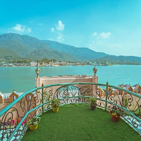 The Neeraj Ganga Heritage Palace ริชิเคช ภายนอก รูปภาพ