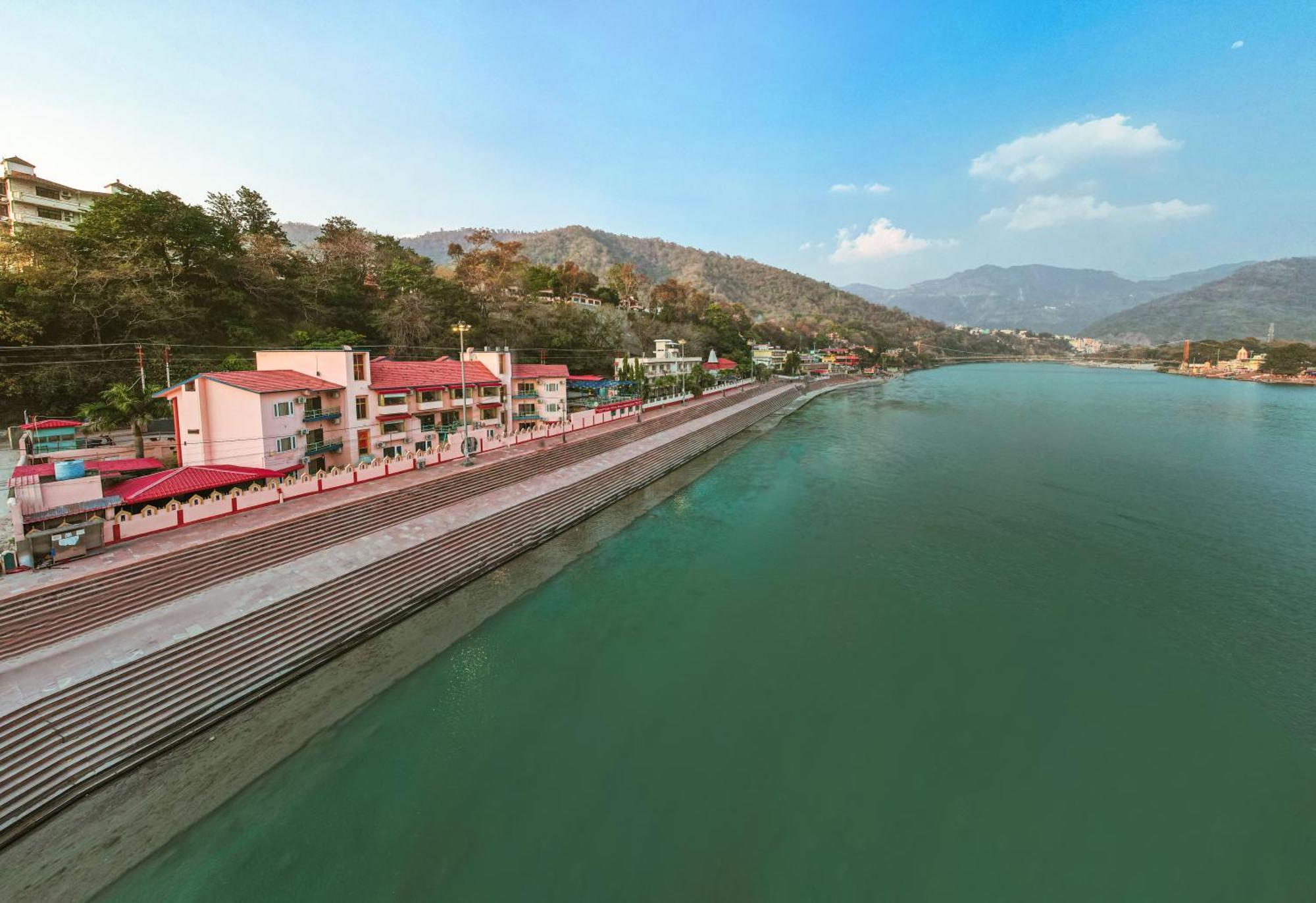 The Neeraj Ganga Heritage Palace ริชิเคช ภายนอก รูปภาพ