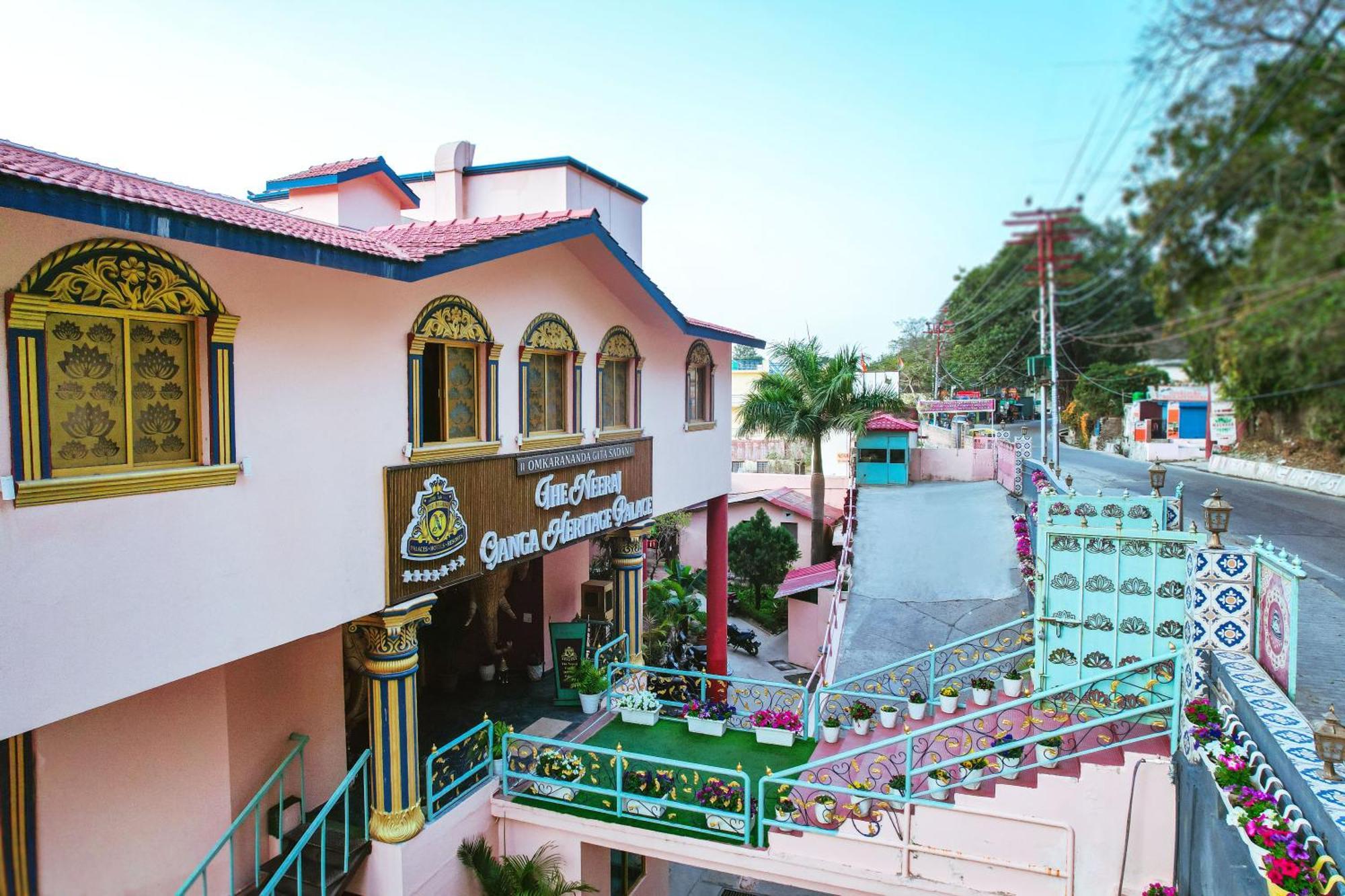 The Neeraj Ganga Heritage Palace ริชิเคช ภายนอก รูปภาพ